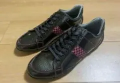 Item thumbnail for item 6d4b70e3-45ca-46a8-8074-70f98fb1cf62