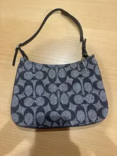 コーチ　ショルダーバッグ　シグネチャー　ウール　レザー　肩掛け