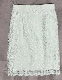 UNIQLOユニクロ　レーススカート　白　新品未使用