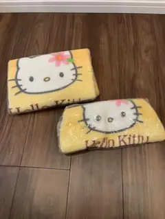 新品未使用　トイレマット&便座カバーセット　黄色