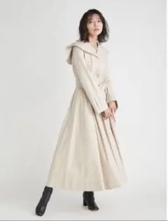 ケープカラーシャツワンピース　ベージュ