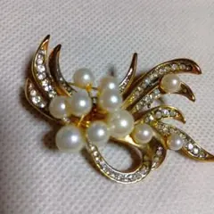 パールのブローチ　ヴィンテージ