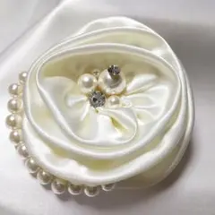 アイボリー サテン コサージュ No.f307