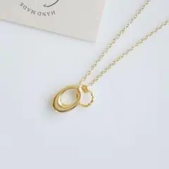 オーバルフープとデザインリングのネックレス＊ハンドメイド