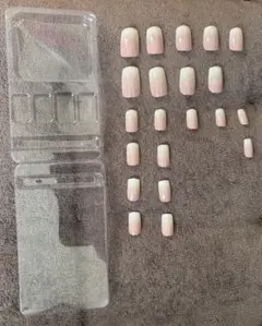 自爪風 ナチュラル ネイルチップ ホワイト ピンク グラデーション