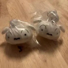 クレヨンしんちゃん マスコットキャップチャーム シロ　2つセット　ガチャ