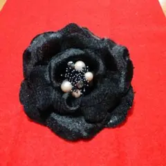 コサージュです「黒」