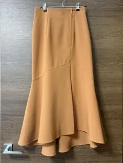 【美品】NATURAL BEAUTY BASIC サイドジップアシメスカート