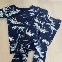 恐竜骨格柄パジャマセット １１０