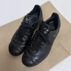 adidas GAZELLE ブラック スニーカーのサムネイル