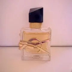 YSL ユニセックス リブレ 香水 ゴールド装飾付き - メルカリ
