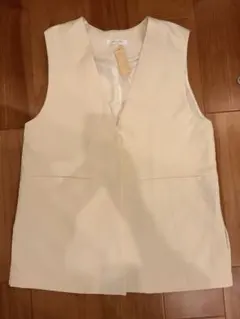 新品　chocol raffine アイボリー ノースリーブベスト