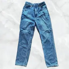 Item thumbnail for item 892bd8e2-3f83-4c60-92e5-95898a4b787a