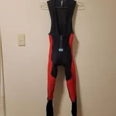 ASSOS ビブタイツ 赤/黒 前面ジッパー　裏起毛 ASSOS AIR BLOCK サイクリング ビブタイツ 赤黒 メッシュ素材 M - メルカリ