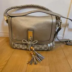 GUCCI　GGキャンバス　ショルダー