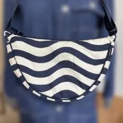 ユニクロ　marimekko ネイビーストライプ ショルダーバッグ