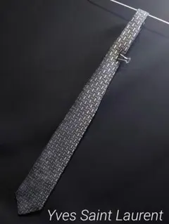 Item thumbnail for item 6fc4a1be-0f6e-4adb-bd2a-cdc3c84363e1