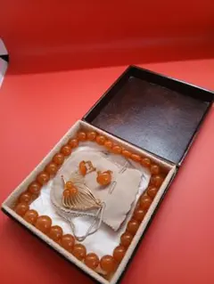 Item thumbnail for item 2cbe41c8-c35c-471d-a1b2-43fc212b4b13