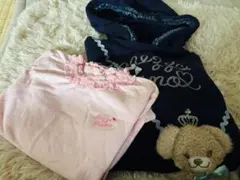 クマ刺繍ネイビーパーカーとピンクトップスセット 90cm〜100cm