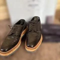 PRADAブラックウィングチップシューズ