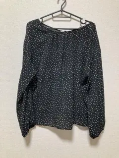 【SIMPLICITE】ドット柄　ブラック　カットソー　バルーンスリーブ