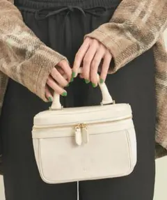 Ch!iii BAG 【別注】＜ch!iii＞レザースエードバニティバッグ