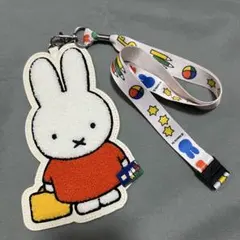 ミッフィー　パスケース