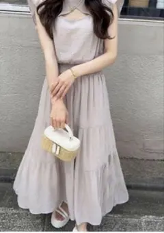 ノースリーブドレス