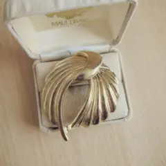 レトロ　デザインブローチ