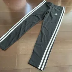 adidasレギンス　150サイズ