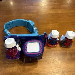 仮面ライダーリバイス ベルト DXリバイスドライバー、別売りスタンプ2個　セット