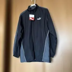 プーマ　ウインドブレーカー