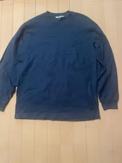 ユニクロU ポケット付きロンT サイズM