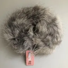 ファーシュシュ　リアルファー　シュシュ　ヘアゴム　ヘアアクセ　グレー系【未使用】