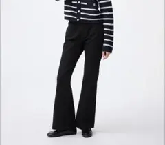 フレアデニムパンツ