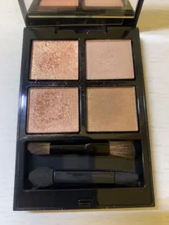 アディクション　ザアイシャドウパレット001