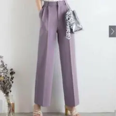 センタープレスストレートパンツ