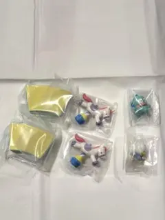 ta2様専用ページ サンリオ　メリーゴーランド　ガチャ　ペックル