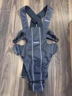 BABYBJORN 抱っこ紐 メッシュ ブラックのサムネイル