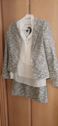 プラステ　ツイードスーツ・ボウタイブラウス　ホワイト　Sサイズ