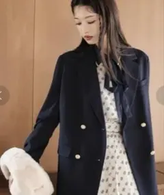 LILY BROWNダブルブレストブレザージャケット　テーラード ネイビー 紺