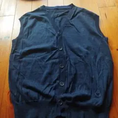 ネイビー Vネック ベスト ウール混紡　秋物