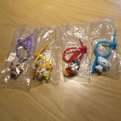 クレヨンしんちゃん　カラフルマルチチャーム（4点）