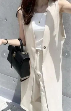 Classical Elf こなれ感叶う、リネンライクロングジレ