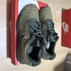 NIKE TANJUN PREM カーキ 27cm