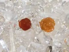 薔薇彫り2粒セット　オレンジアベンチュリン　赤メノウ