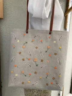 リネントートバッグ　両面刺繍　持手フェイクレザー　ショルダーバッグ ハンドメイド