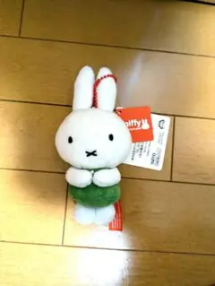 Miffy ぬいぐるみ ストラップ付き ミッフィー