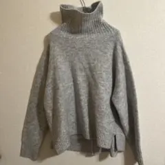 グレー タートルネック セーター Fサイズ