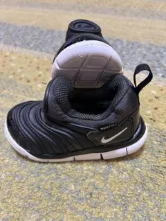 新品NIKE DYNAMO FREE TD 12cm ブラック